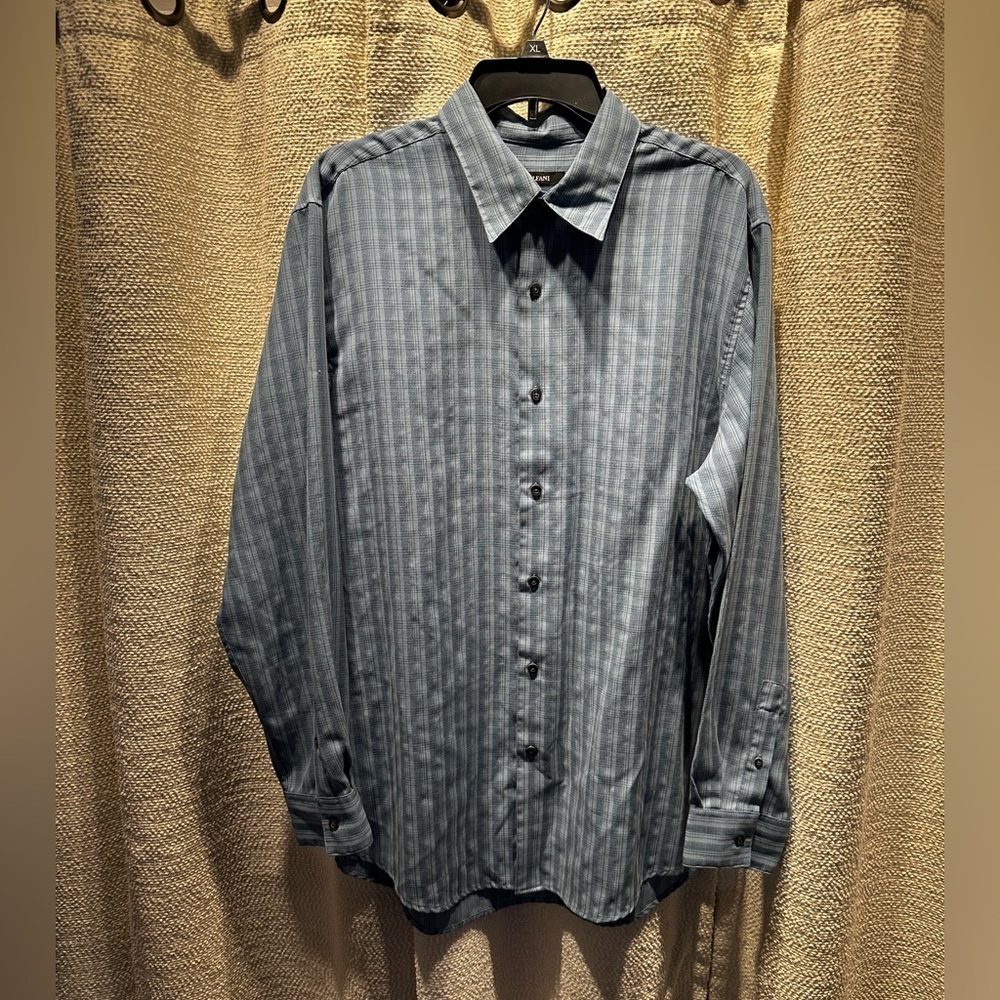 4 for $10!!! EUC L Alfani Men's Striped Blue Button Down Dress Shirt